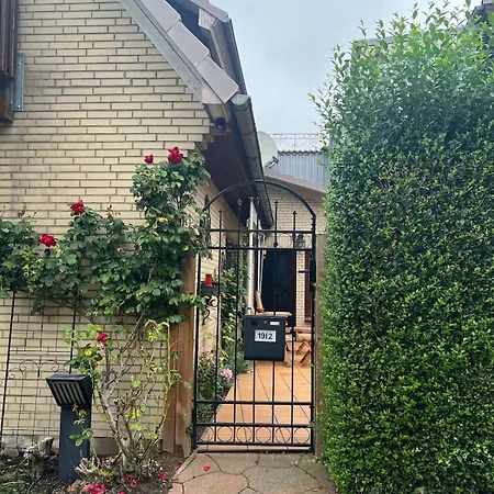 Idyllische Mit Terrasse Und Seezugang Daire